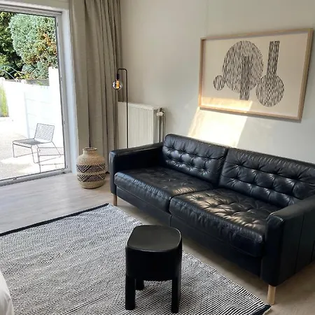 Unique Luxury With Cosy Garden! Daire Gent