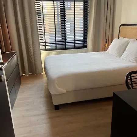 Unique Luxury With Cosy Garden! * Gent